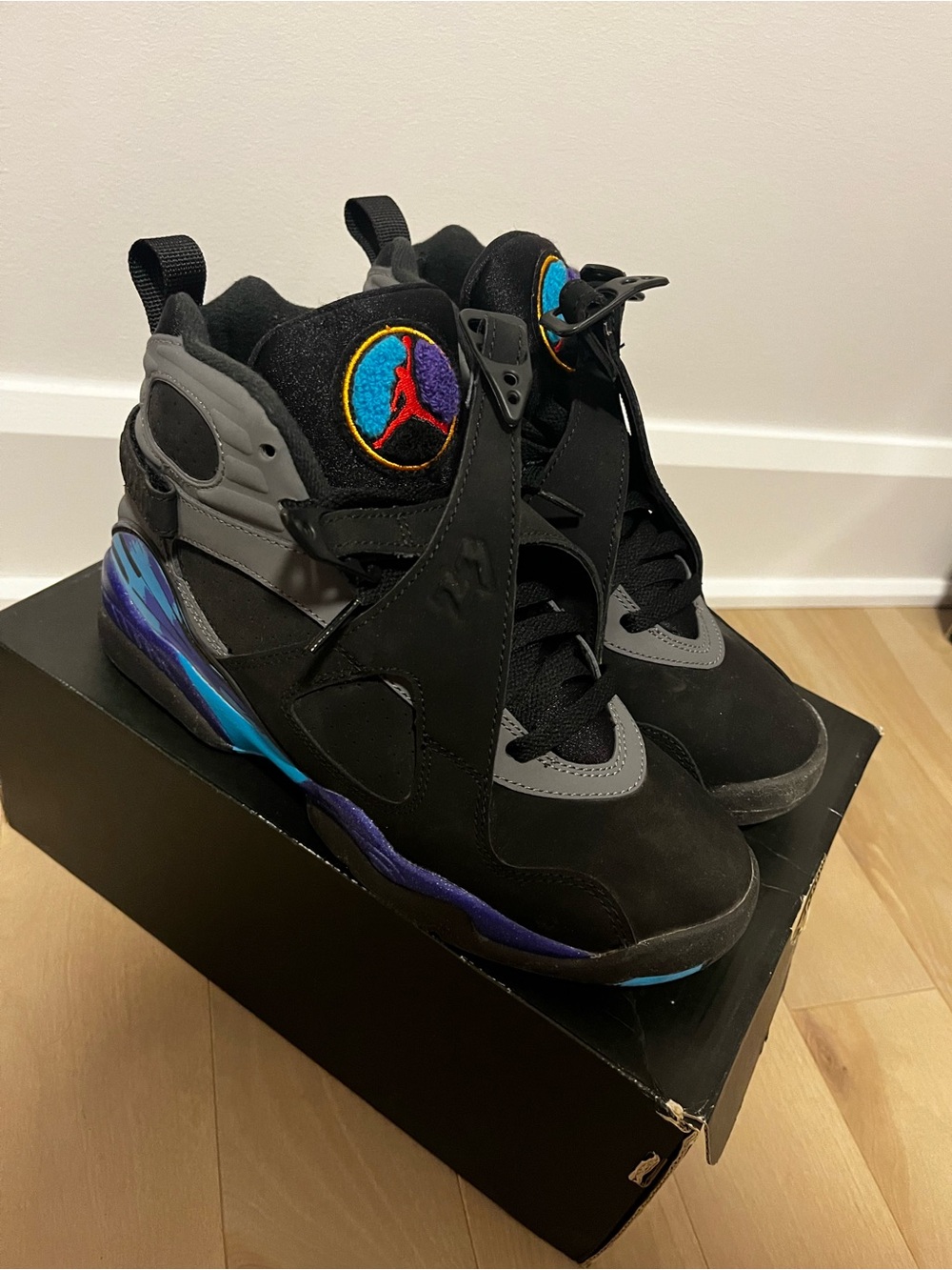 Jordan 8 Aqua size 5.5y
